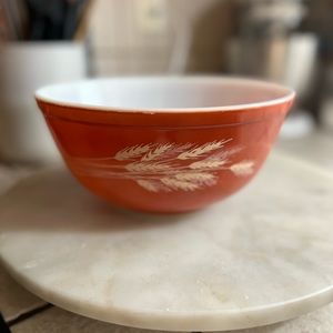 Pyrex #403 orange autumn harvest